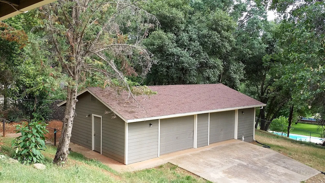 1709 Chicory Ct photo 1