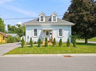 2 Bond St E, Kawartha Lakes, ON K9V 3P3