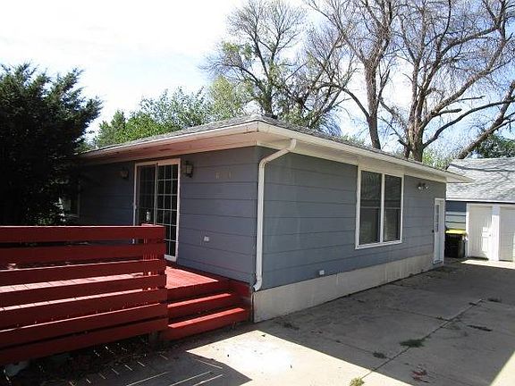3rd image of 603 Klein St