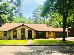 105 Maple St, Conroe, TX 77301