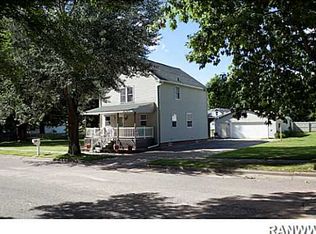 339 E 2nd Ave, Stanley, WI 54768