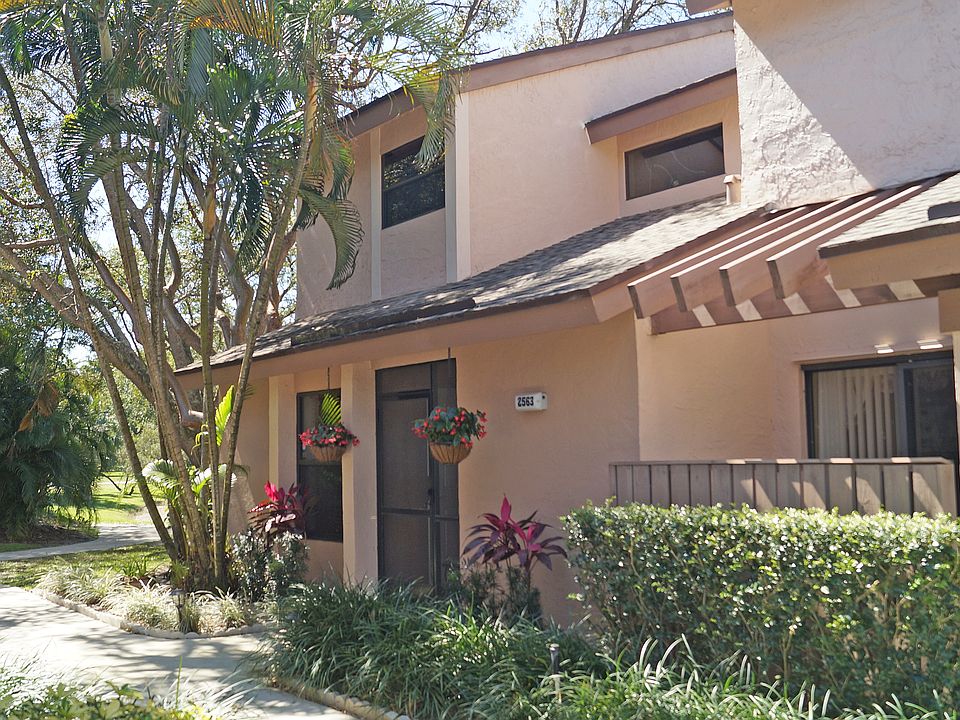 1st image of 2563 NW 42nd Ave