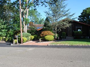 165 Riverside Dr, Brick, NJ 08724