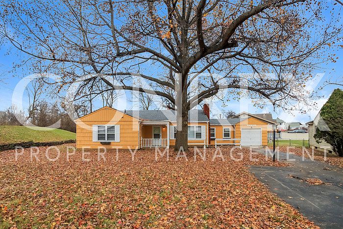 1st image of 4931 Fairfield Cir