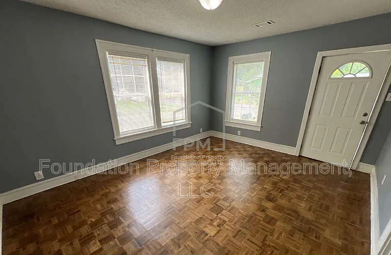 3563 Rockwood Ave — Photo 9