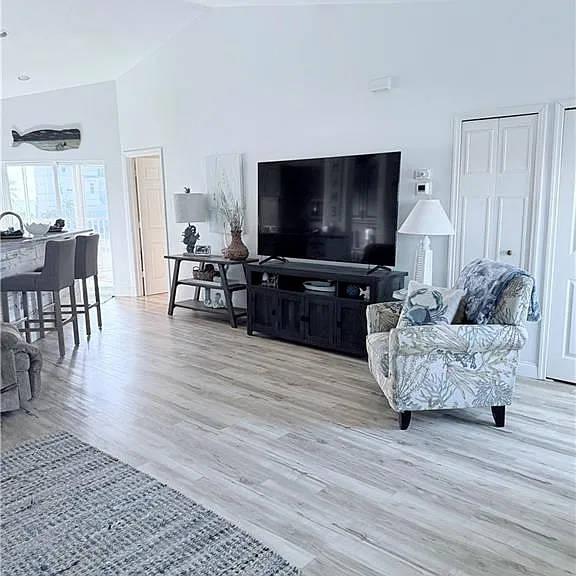 7934 Buccaneer Dr — Photo 13