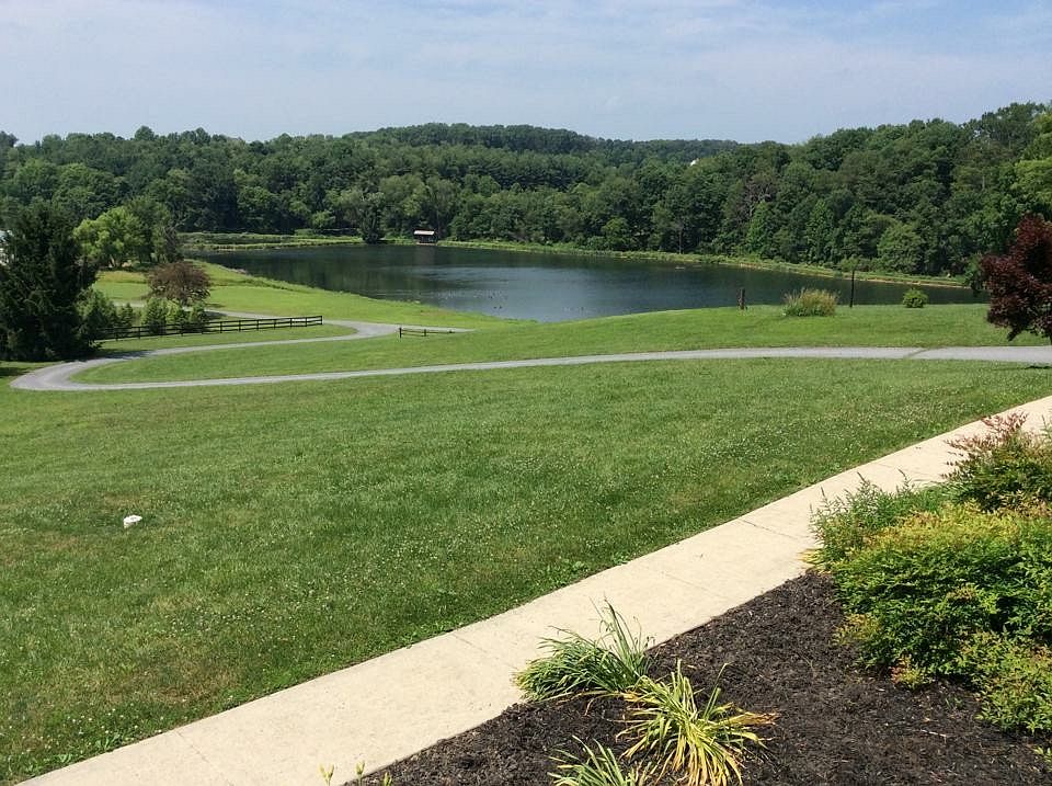 2nd image of 6619 Runkles Rd