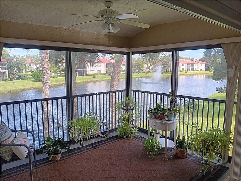 8045 Eastlake Dr — Photo 5