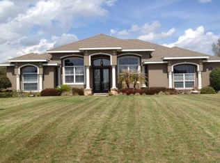 23345 Oak Cluster Dr, Sorrento, FL 32776