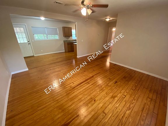 4th image of 1202 Bayshore Dr