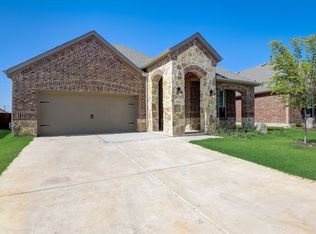 10314 Quail Pointe Rd, Aubrey, TX 76227