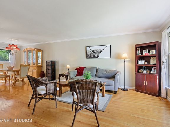 4th image of 89 Kenilworth Ave
