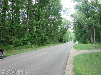 2nd image of 29000 64th Ave
