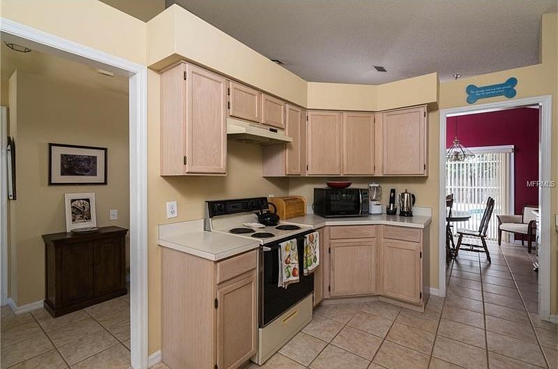 2nd image of 1815 Shadow Pine Ct