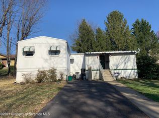 423 Carter St, Old Forge, PA 18518