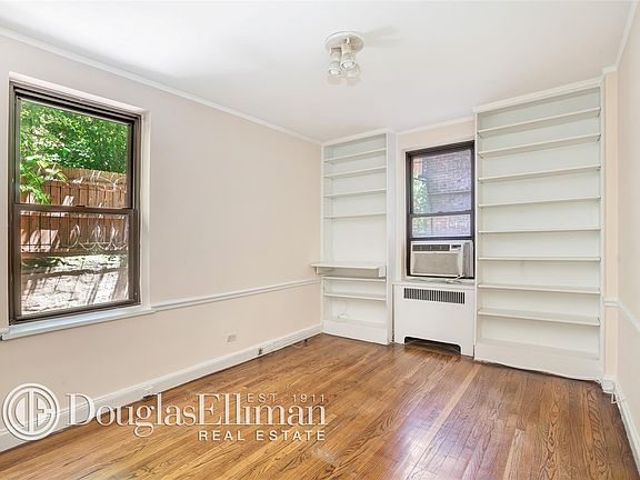 4th image of 349 E 49th St APT 1L