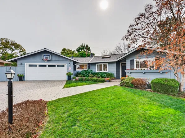 12791 Ione Ct, Saratoga, CA 95070