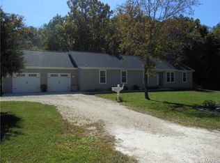 22570 Lost Creek Rd, Warrenton, MO 63383