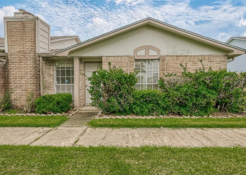 1st image of 6533 S Briar Bayou Drive