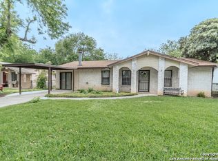 10719 Lazy Oaks Dr, San Antonio, TX 78217