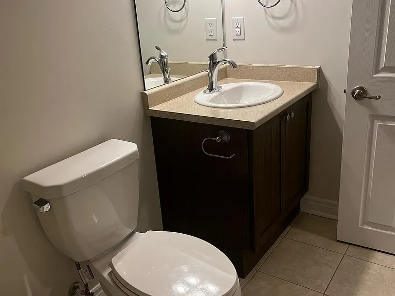 121 Huguenot Rd — Photo 18