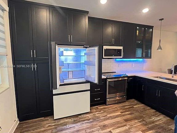 5th image of 10229 NW 64th Ter APT 101
