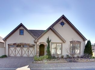 304 Gray Shingle Ln, Woodstock, GA