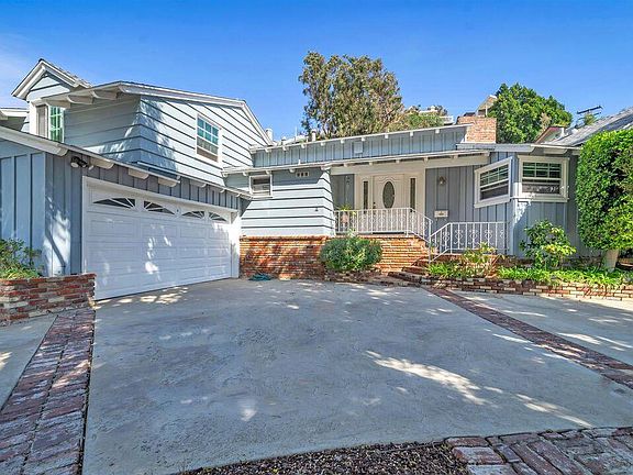 3rd image of 10634 Drakewood Ave