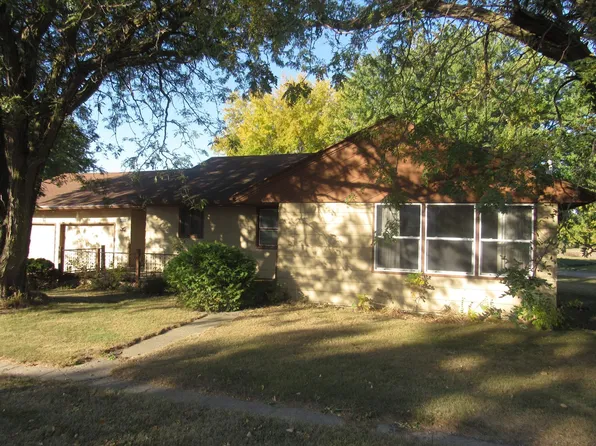 19711 McCall Ave, Reading, MN 56165