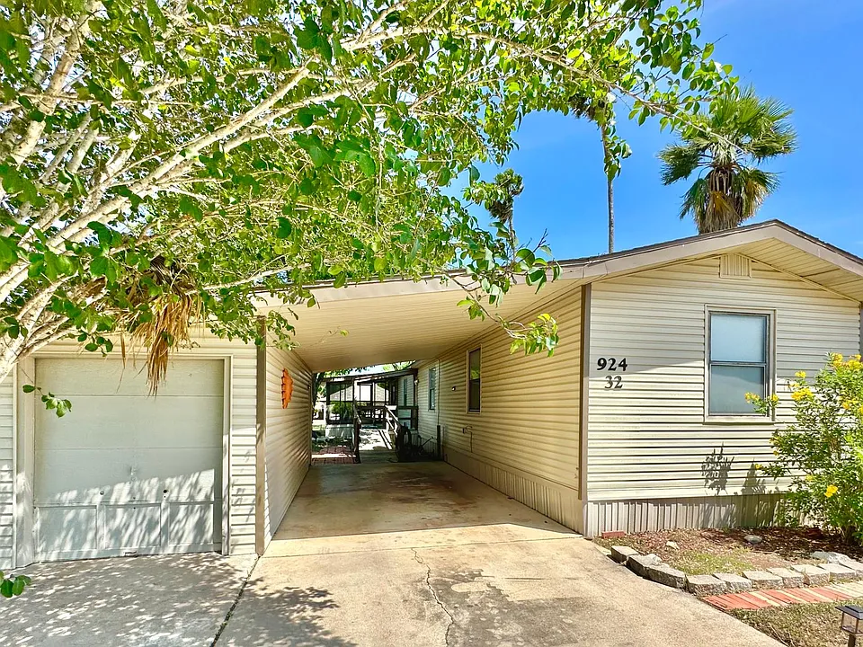 924 Citrus Dr