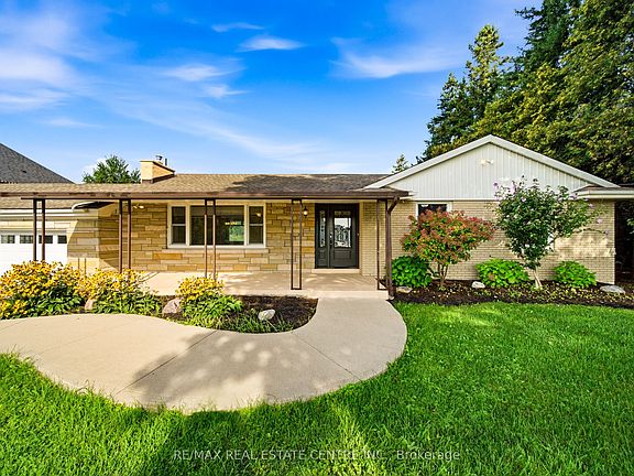 4th image of 435 Parkside Dr