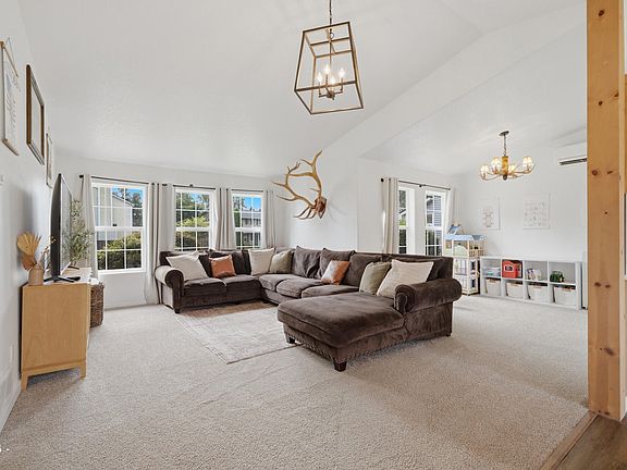 5th image of 6460 Colonial Way