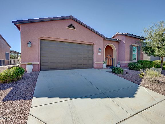 3rd image of 41929 W SPRINGTIME Road