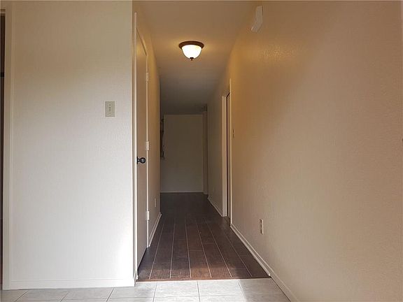 3rd image of 509 Tenison Ln