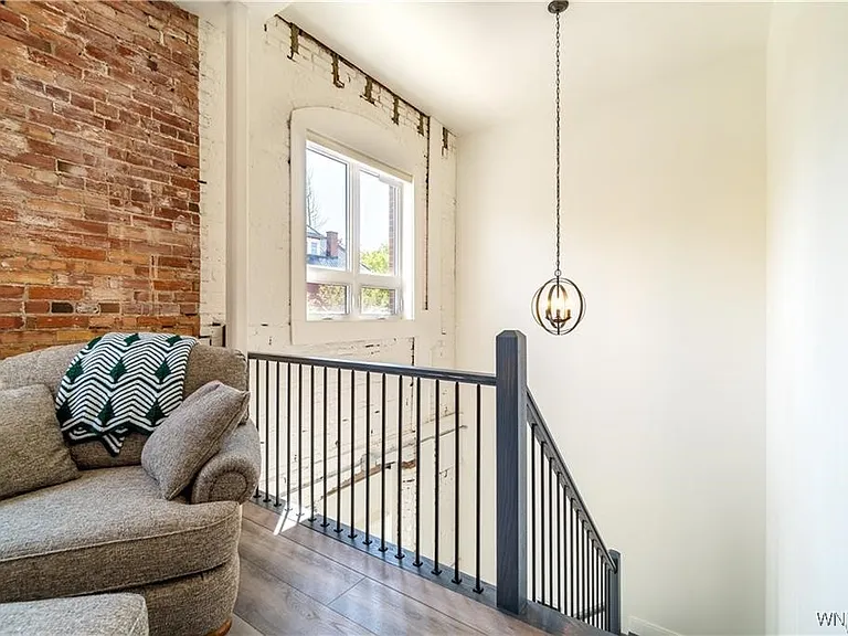 340 Bird Ave #202 — Photo 4