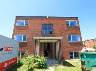 116 King Edward Ave #9, London, ON N5Z3T1