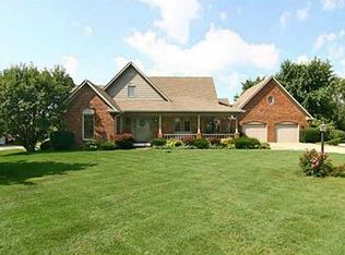 7094 Fox Hollow Ln, Brownsburg, IN 46112