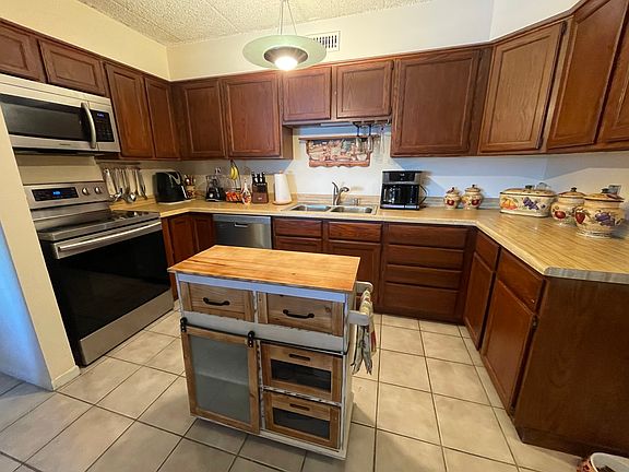 4th image of 15349 West Ave #2NE