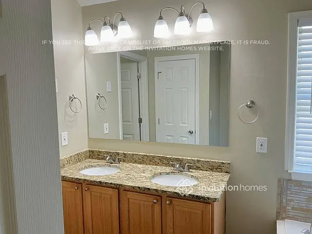 4185 Soaring Dr — Photo 8