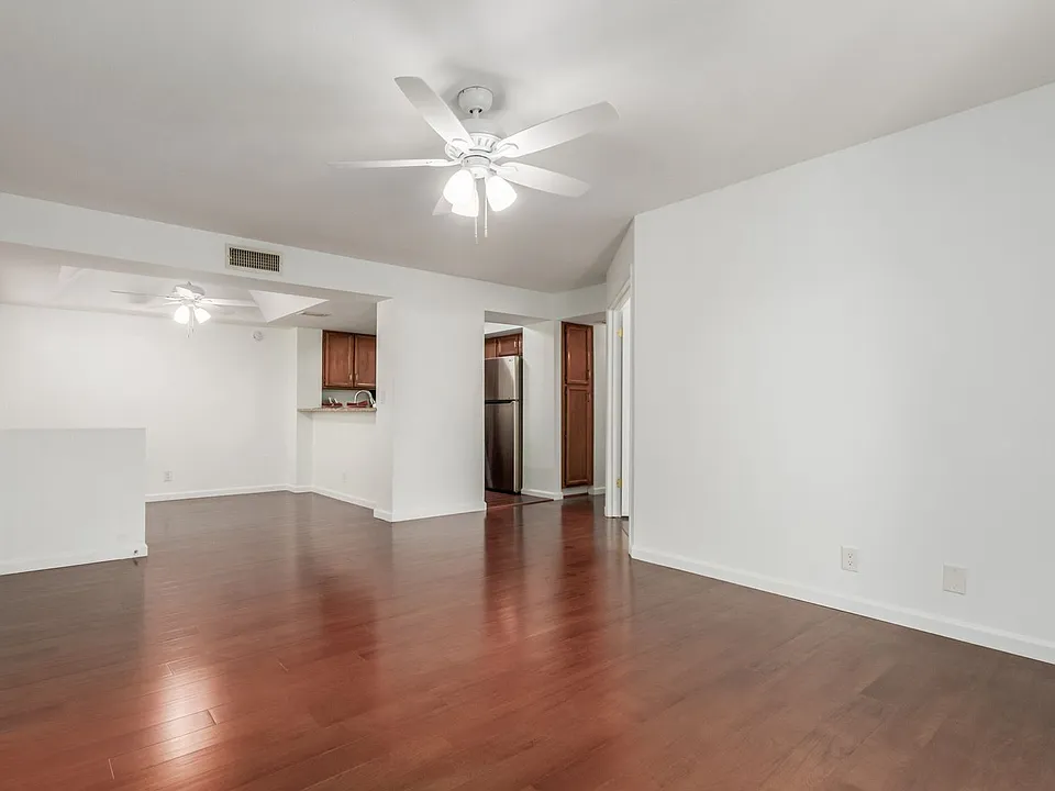 500 N Gila Springs Blvd #204