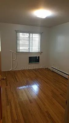 Rented by Bouklis Group | media 15