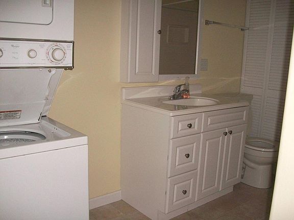 3rd image of 104 N 20th St #A