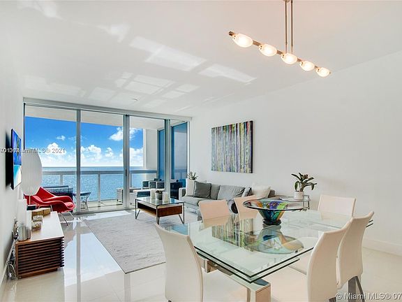 4th image of 6899 Collins Ave Unit 806