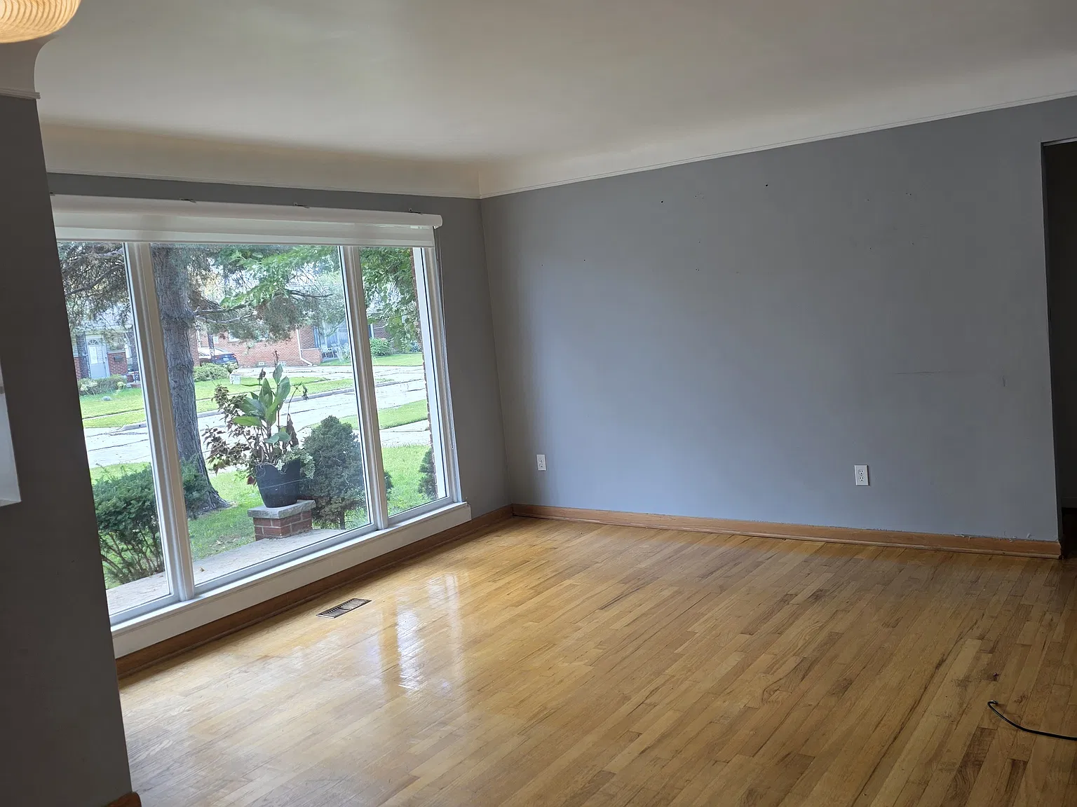 3 bed, 2126 sqft, $1,850 — Photo 3