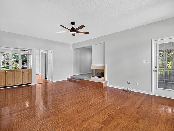 4th image of 8508 Averell Ct