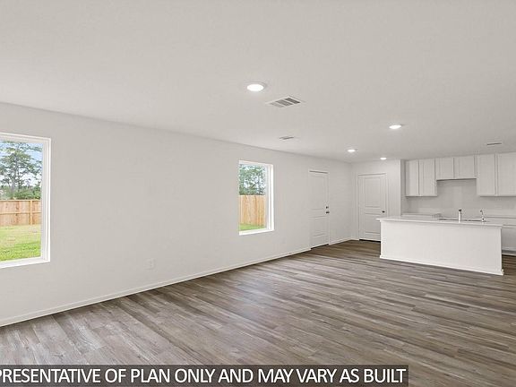 4th image of 14405 Tawny St