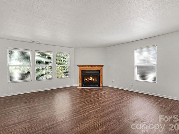 5th image of 8401 Rockmoor Ridge Rd