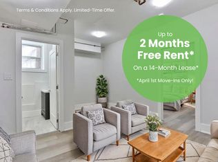 915 Saint Clair Ave W, Toronto, ON M6C 1C7