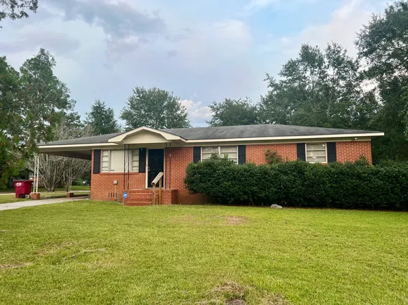 2221 Oneal Ave, Tifton, GA 31794