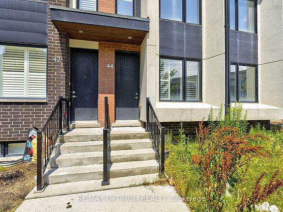 2nd image of 44 Sarah Jackson Cres